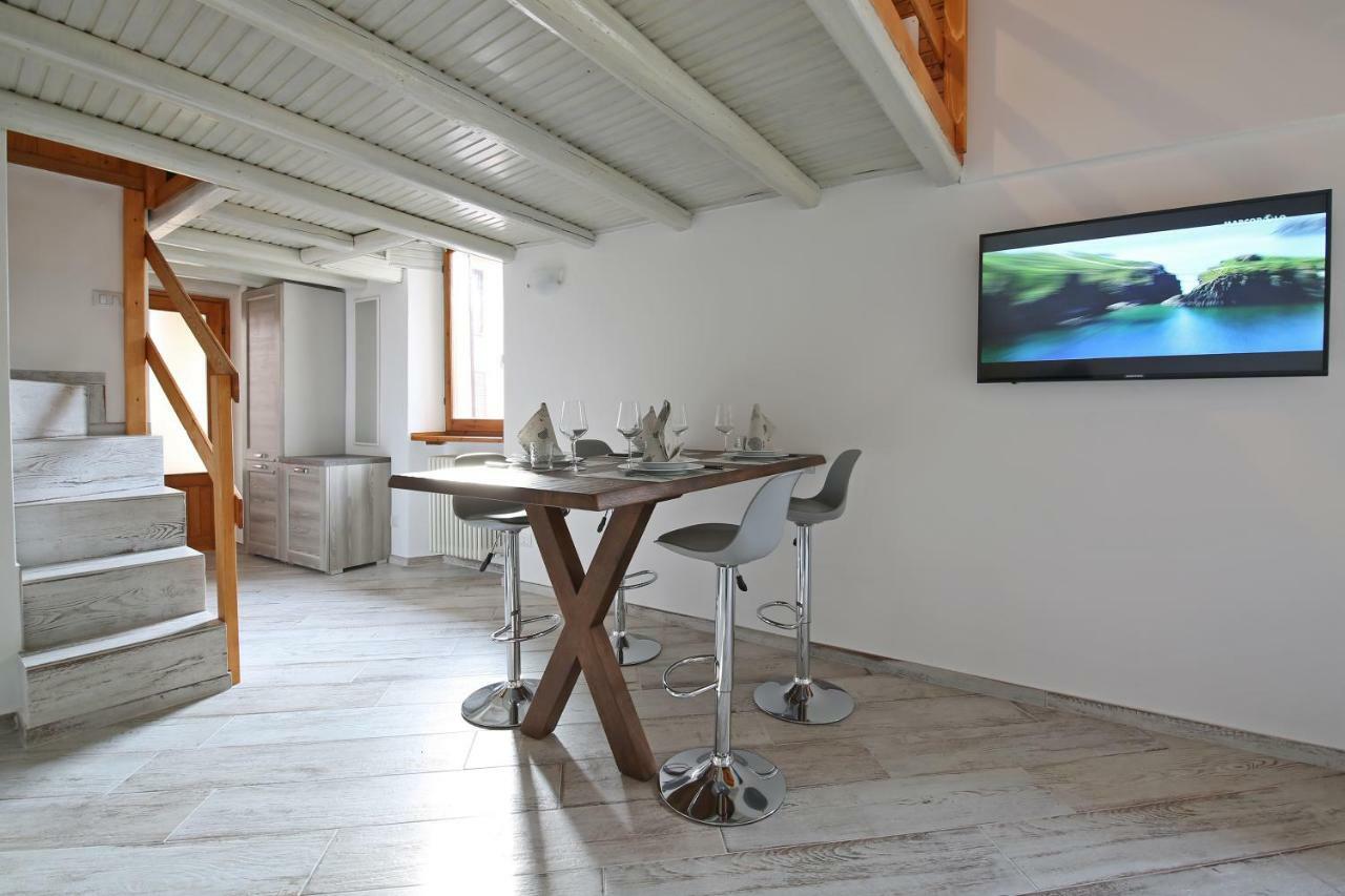 Appartamento Luxury Loft Μπελάτζιο Εξωτερικό φωτογραφία